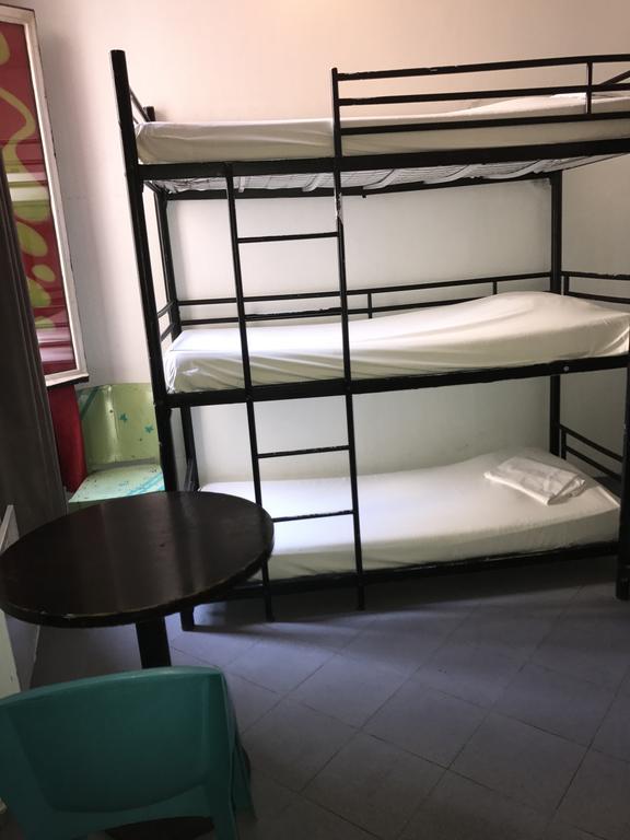 Jacobs Inn Hostel Paris Exterior foto